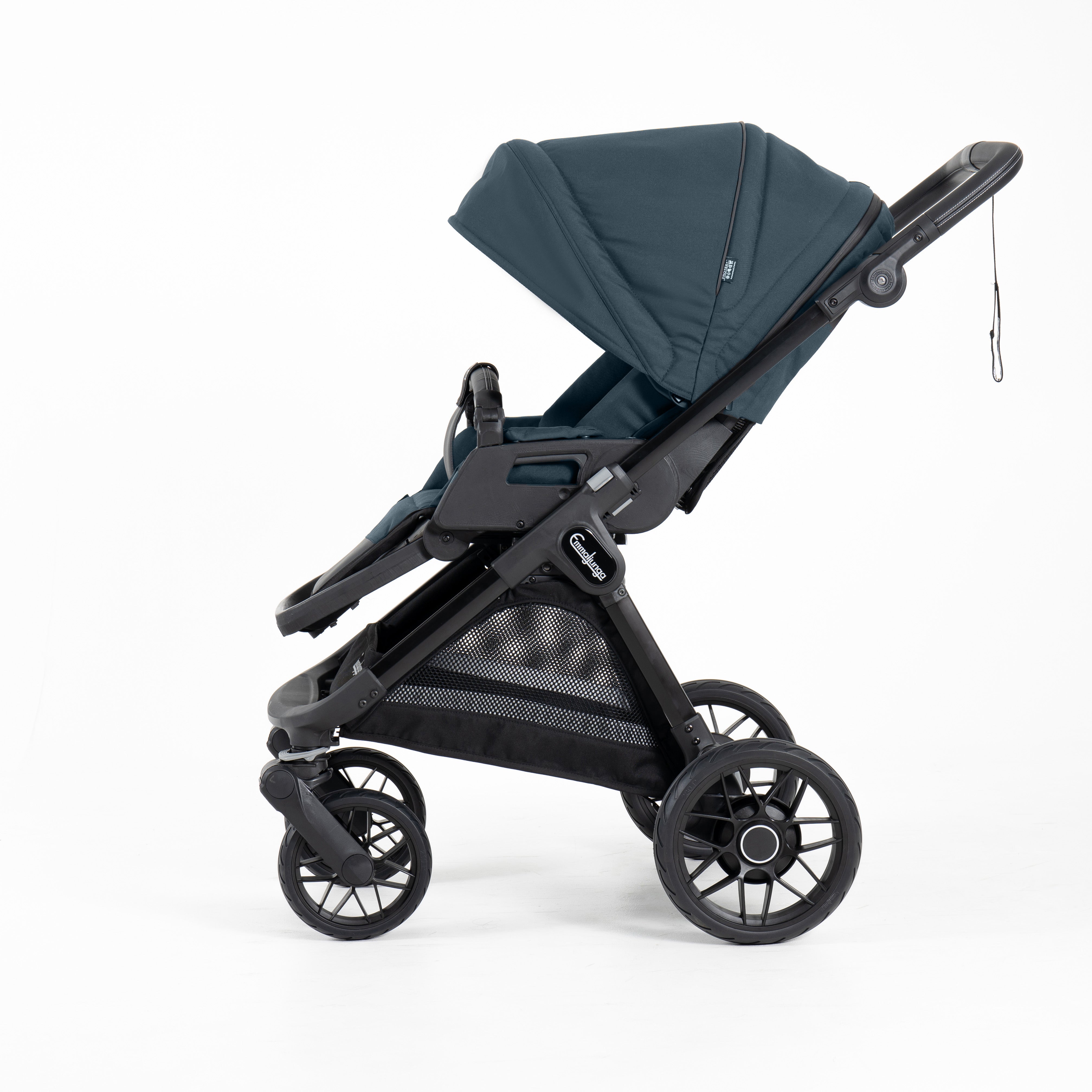 SENTO FLAT+ Urban Stroller Emmaljunga