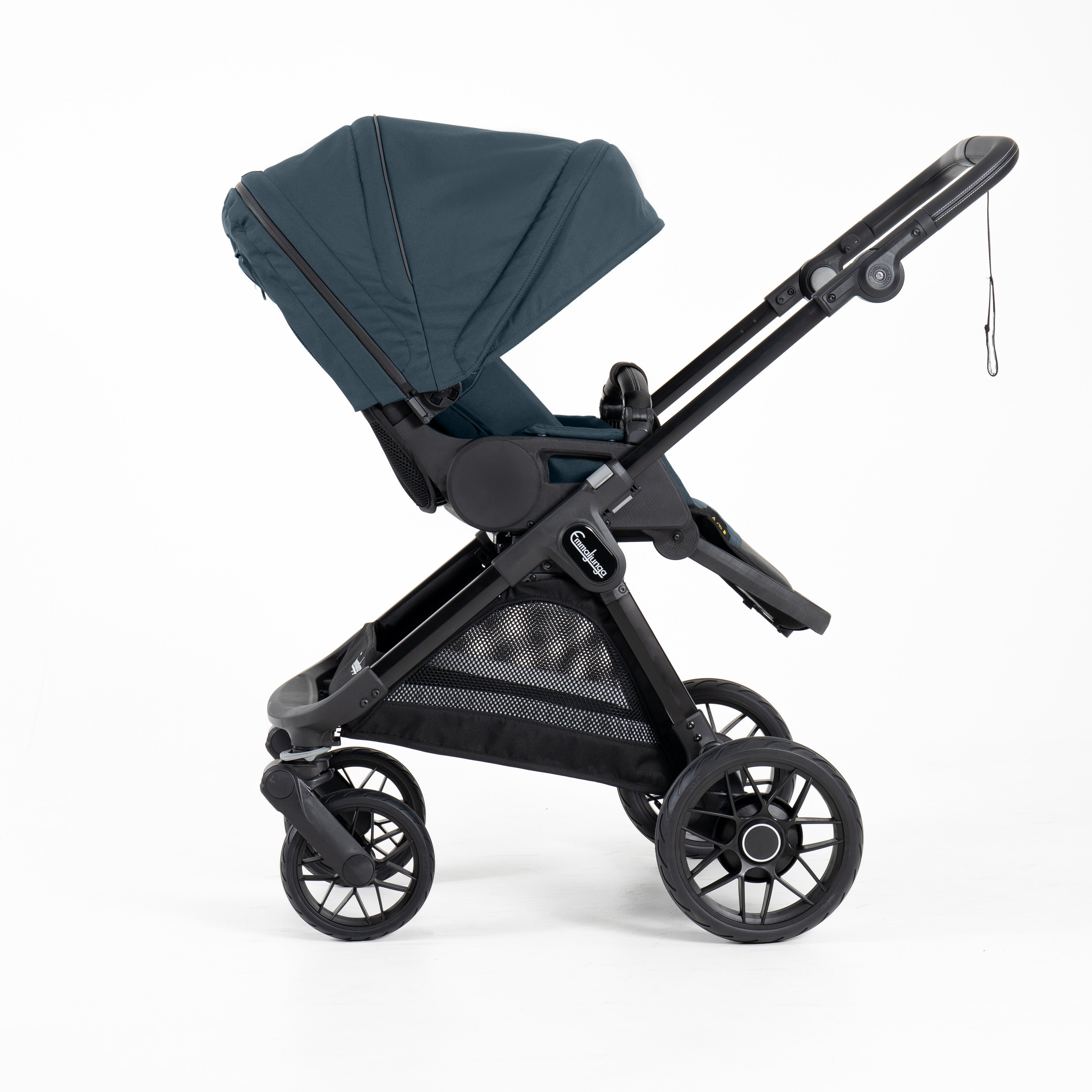 SENTO FLAT+ Urban Stroller Emmaljunga