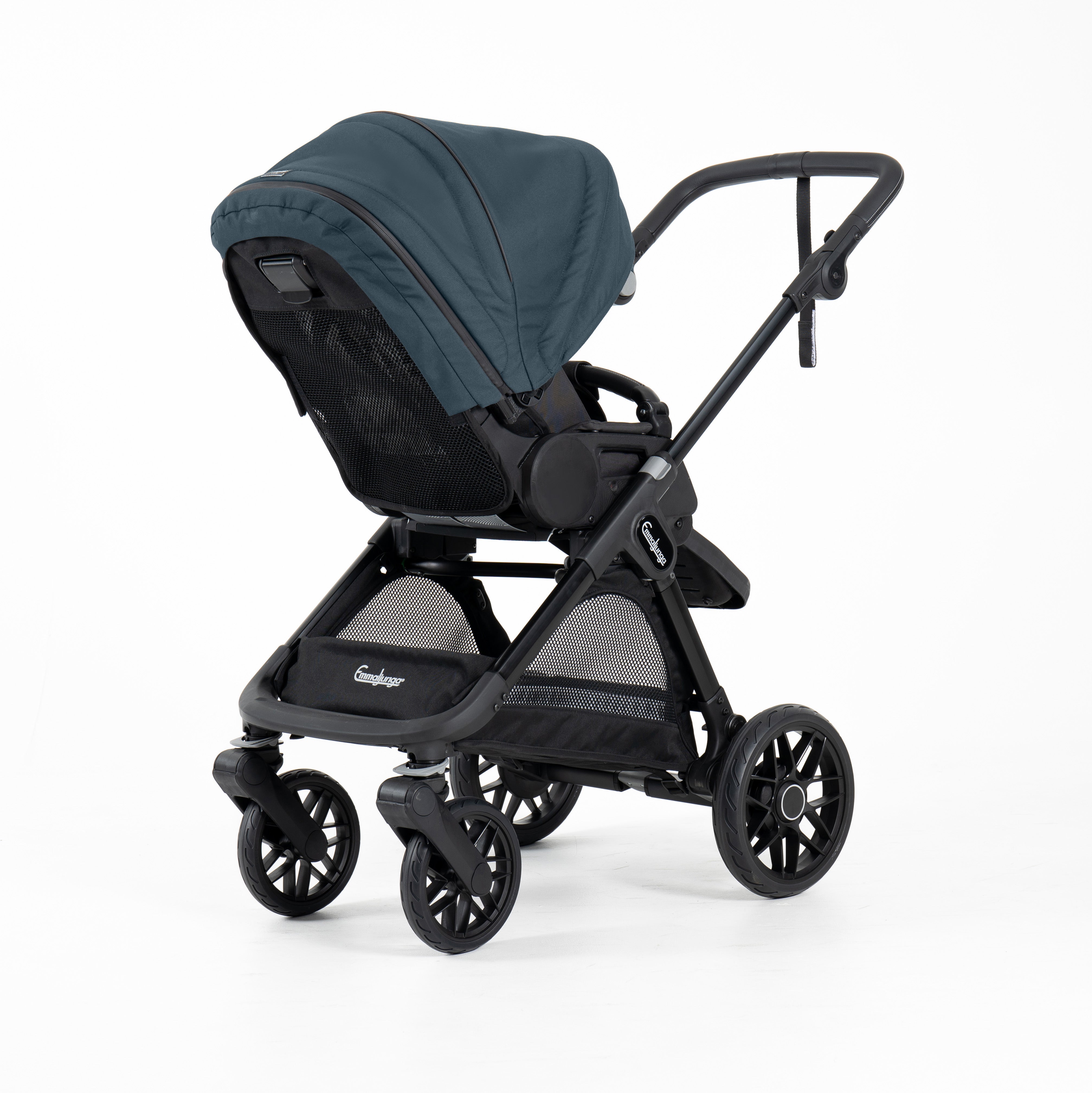 SENTO FLAT+ Urban Stroller Emmaljunga